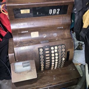 Vintage cashier